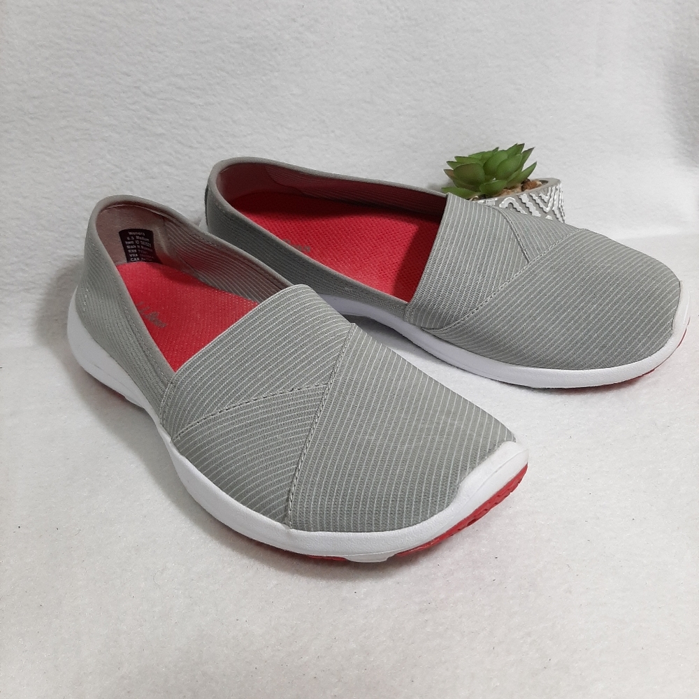 L.L.Bean Canvas Slip-On Casual Comfort Shoes 6.5 - Picture 5 of 8